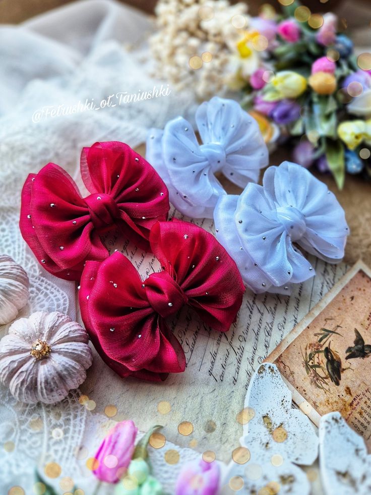 روبان های نگین دار